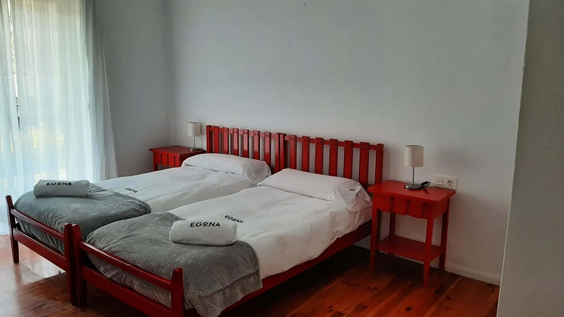 Egona-Ares Villa Adosada Junto La Playa Y Del Golf Zarautz Semesterbostad